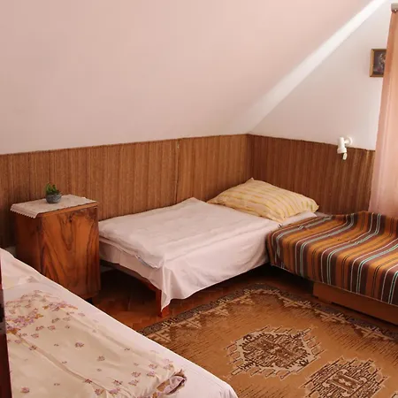 Fecskefeszek Nyaralohaz Villa Hajduszoboszlo Exterior photo